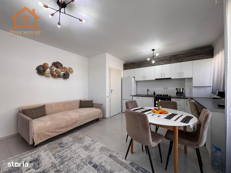 Apartament cu 3 camere decomandat în 13 Decembrie