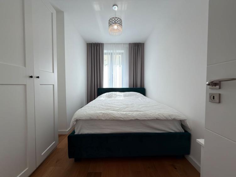 Apartament cu 3 camere decomandat în Herăstrău