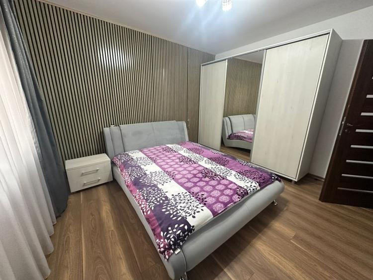 Casă individuală cu 3 camere cu Canalizare în Micești