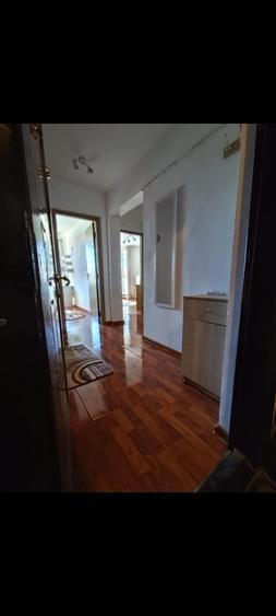 Apartament cu 2 camere decomandat în Palazu Mare
