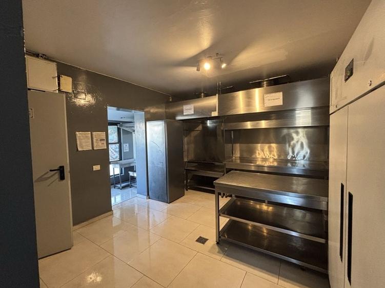 Spatiu comercial restaurant - 8