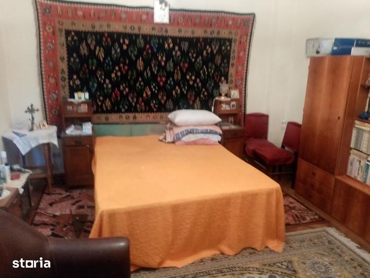 Casă cu 4 camere cu Teren 562 Mp în Pucioasa