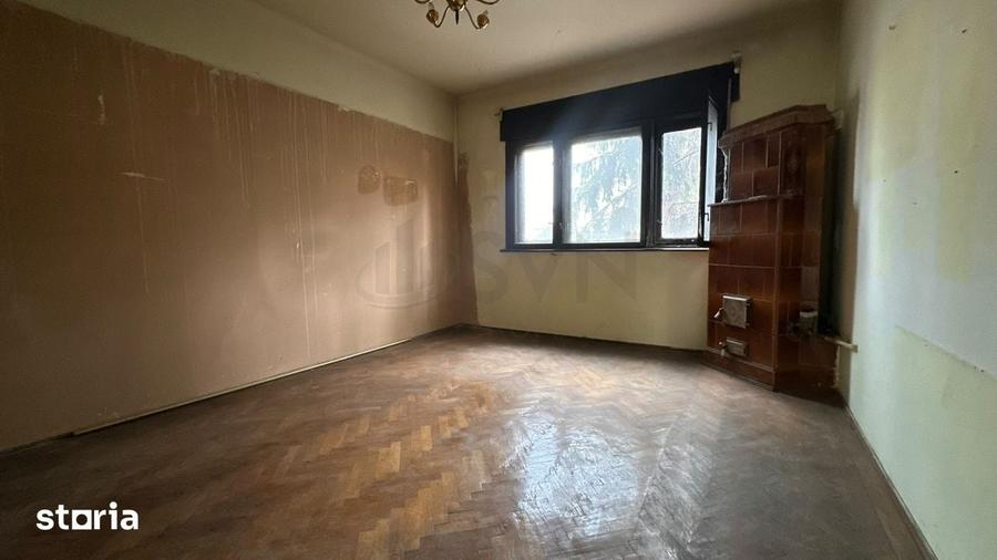 Apartament cu 4 camere în Centrul Civic