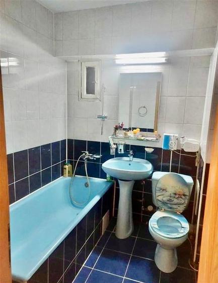 Apartament cu 3 camere decomandat în Păcurari