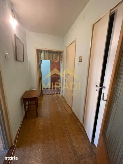 Apartament cu 2 camere decomandat în Dorobanți