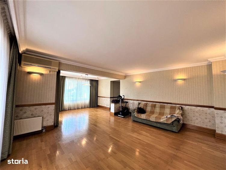 Apartament cu 3 camere decomandat în Aviatorilor