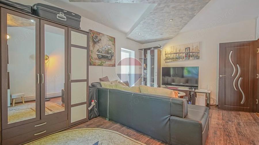 Apartament cu 2 camere decomandat în Răcădău
