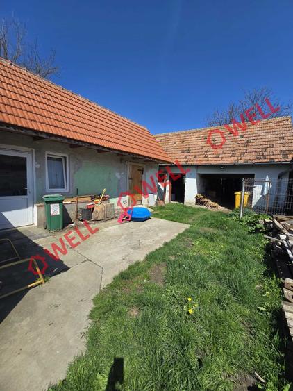 Casă cu 3 camere cu Teren 788 Mp în Coșeni