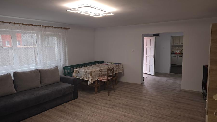Casă cu 5 camere cu Canalizare în Brutăriei Neamț