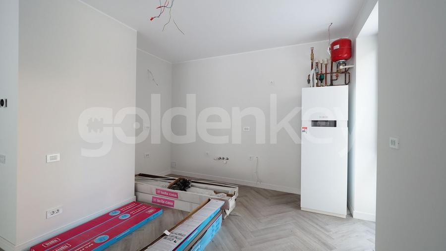 Duplex cu 5 camere cu Canalizare în Pipera