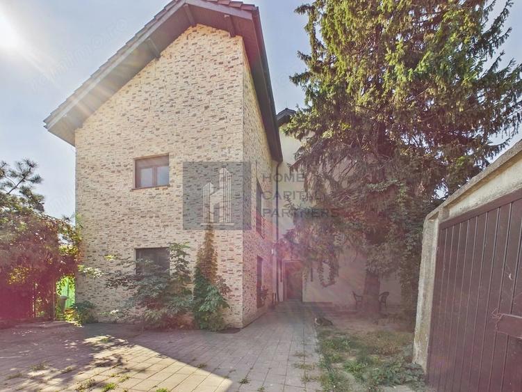 Casă cu 6 camere cu Teren 204 Mp în Tunari