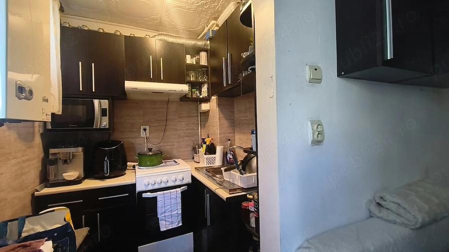 Apartament cu 2 camere semidecomandat în Dacia