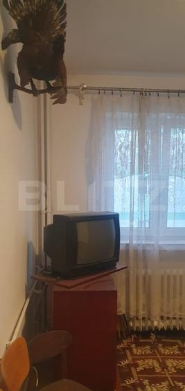 Apartament cu 2 camere semidecomandat, mobilat în Central