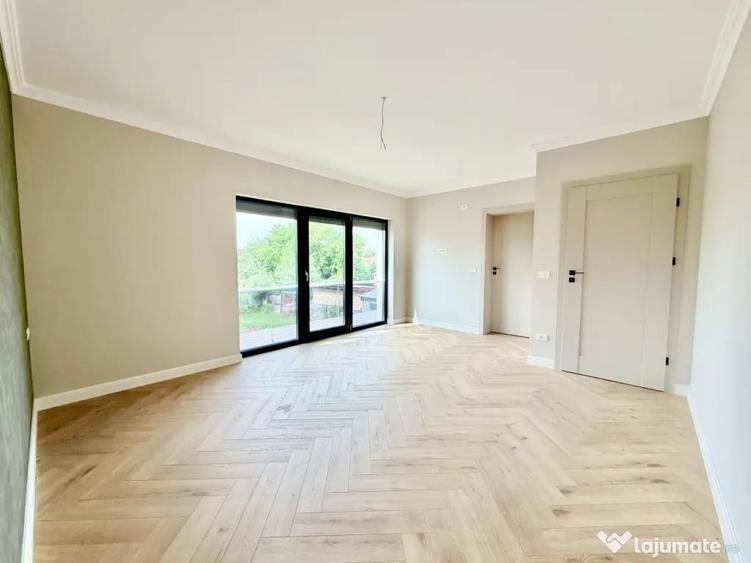 Casă cu 4 camere cu Teren 308 Mp în Ciarda Roșie
