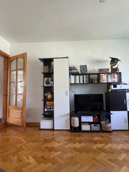 Apartament cu 2 camere decomandat în Aradului