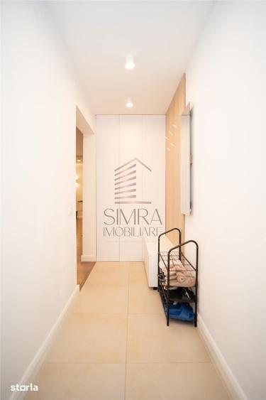 Apartament cu 3 camere semidecomandat în Decebal