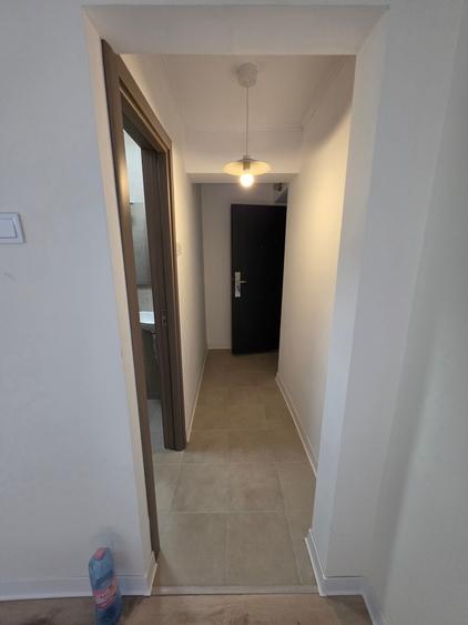 Apartament cu 2 camere semidecomandat în Tomis Nord
