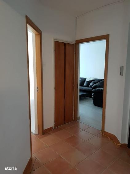 Apartament cu 2 camere decomandat în Gemenii