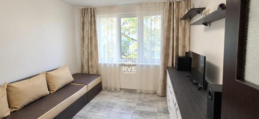 Apartament cu 3 camere în Drumul Taberei