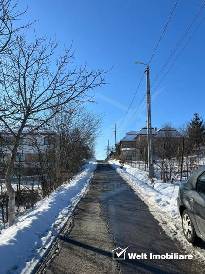 Teren Construcții intravilan de 584 mp, în Dezmir