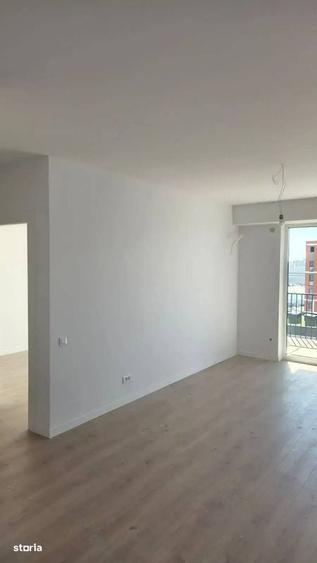Apartament cu 7 camere în Central