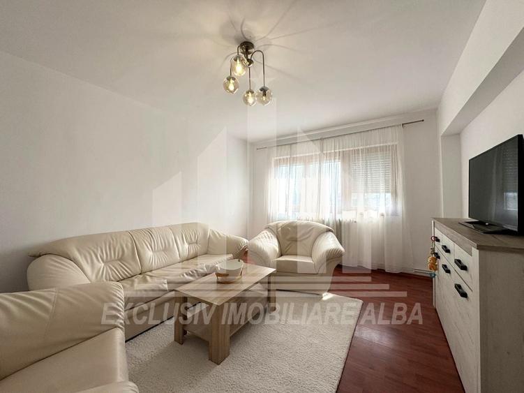 Apartament cu 2 camere decomandat în Cetate