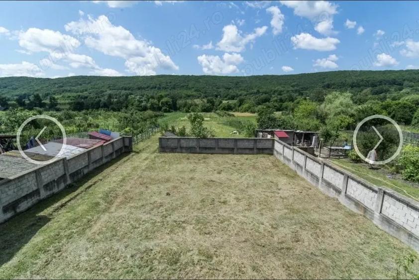 Casă cu Teren 3500 Mp în Drăganu