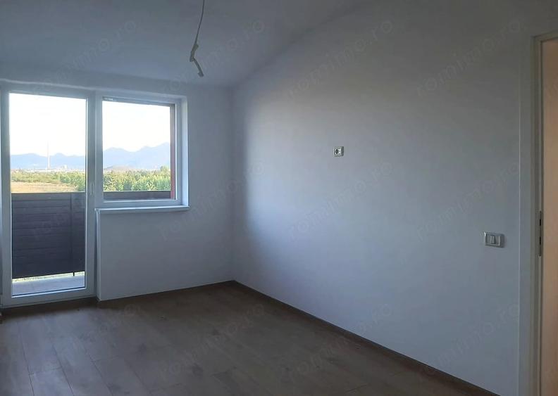 Apartament cu 2 camere decomandat în Sânpetru