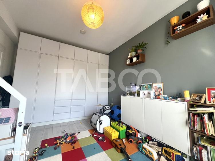 Apartament cu 2 camere semidecomandat în Borhanci