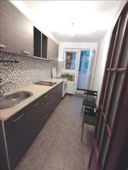 Apartament cu 3 camere decomandat, mobilat în Camil Ressu
