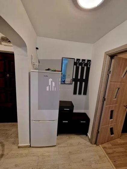 Apartament cu 2 camere decomandat, mobilat în P-ța Reșița