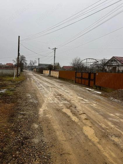 Teren de 1208 mp, în Vulturu