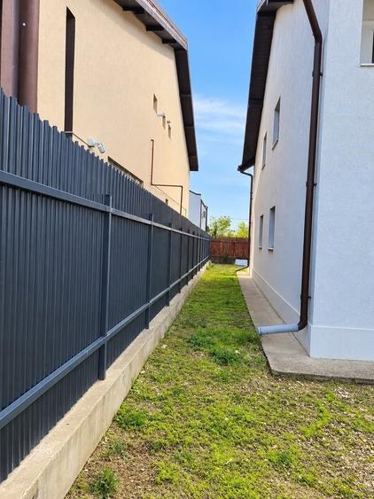 Casă cu 5 camere cu Teren 500 Mp în Balotești