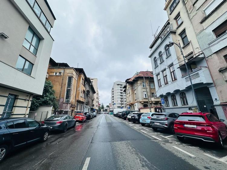 Garsonieră în Armeneasca