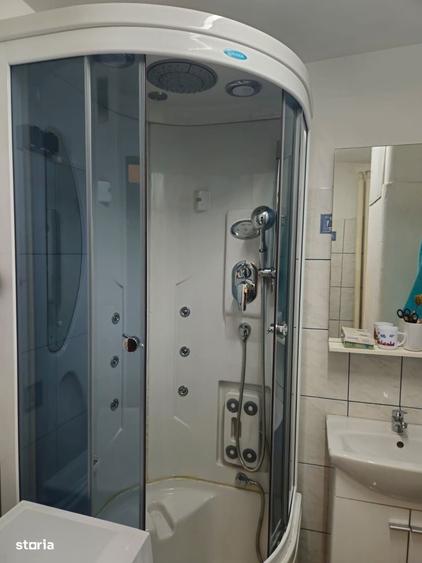 Apartament cu 2 camere în Tei