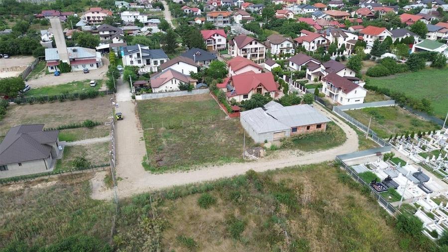 Teren Construcții intravilan de 539 mp, în Obor