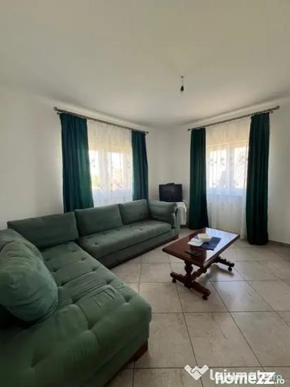 Casă cu 3 camere cu Teren 1000 Mp în Central