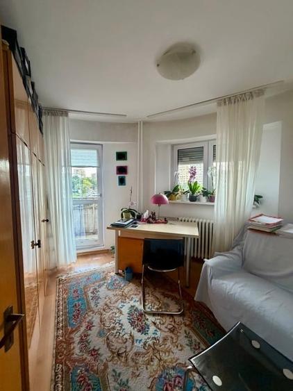 Apartament cu 4 camere decomandat, mobilat în Obor