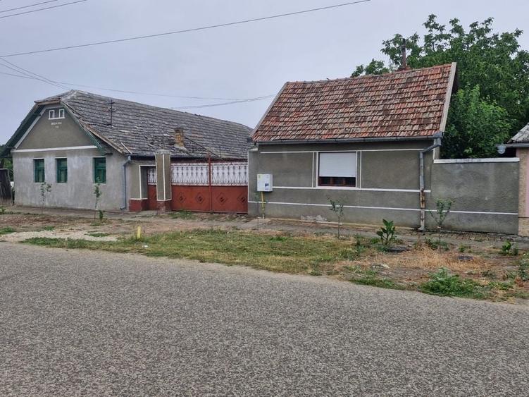 Casă cu 4 camere în Pilu