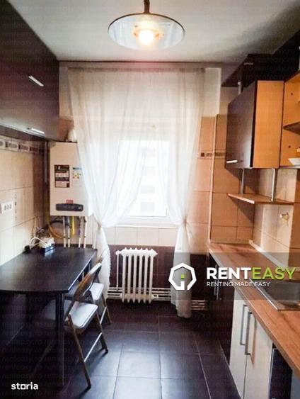 Apartament cu 3 camere în Independenței