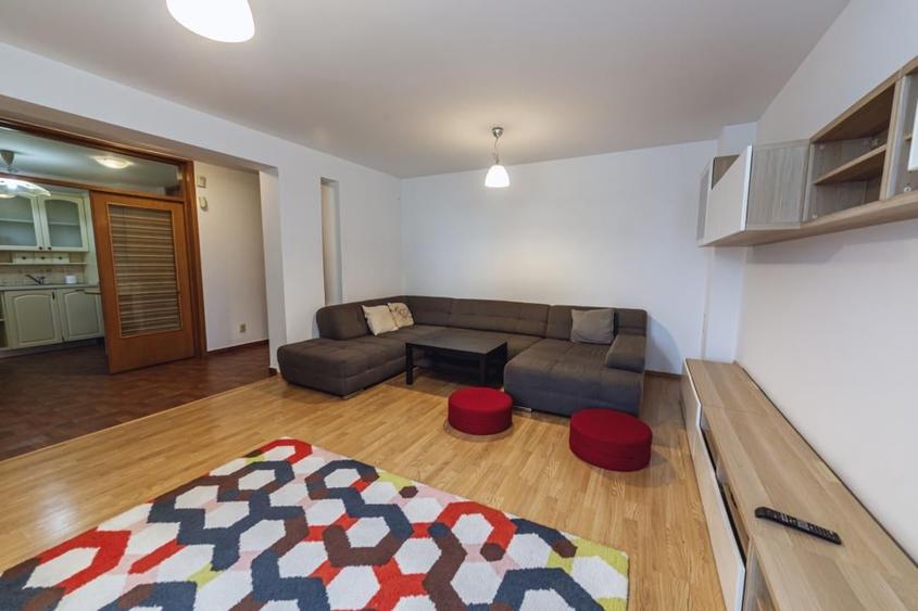 Apartament cu 3 camere decomandat, mobilat în Giulești