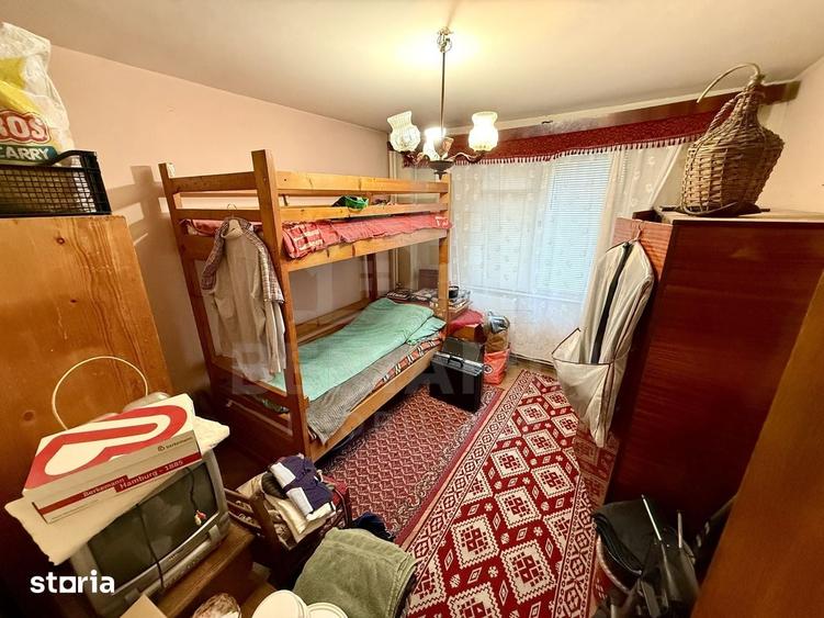 Apartament cu 3 camere decomandat în Scriitorilor