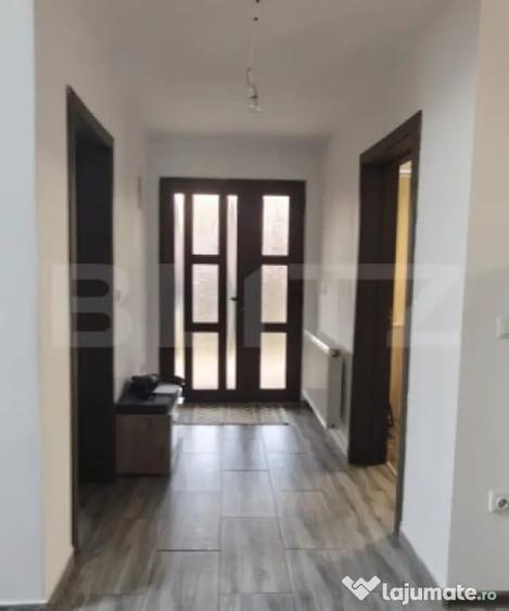 Casă cu 5 camere cu Teren 420 Mp în Central