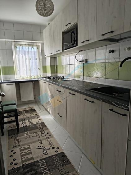 Garsonieră decomandată în Nerva Traian