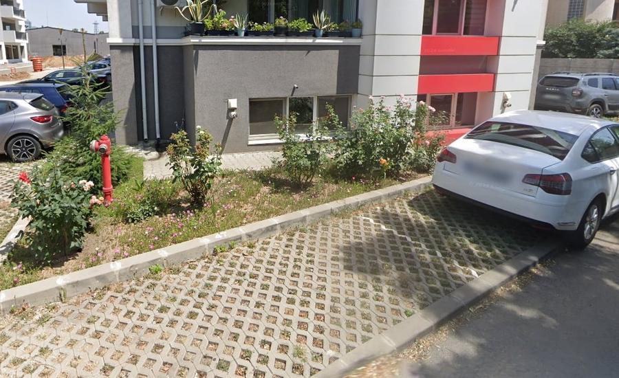 Apartament cu 2 camere decomandat în Olteniței