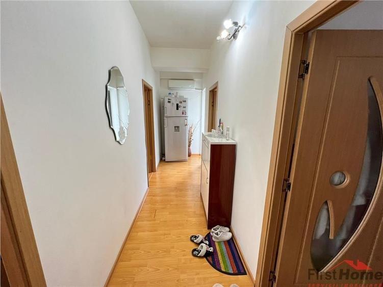Apartament cu 2 camere decomandat în Central
