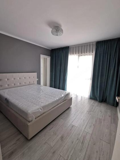 Casă cu 3 camere cu Teren 45 Mp în Dumbrăvița