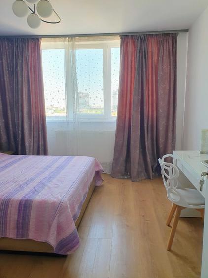 Apartament cu 3 camere semidecomandat în Take Ionescu
