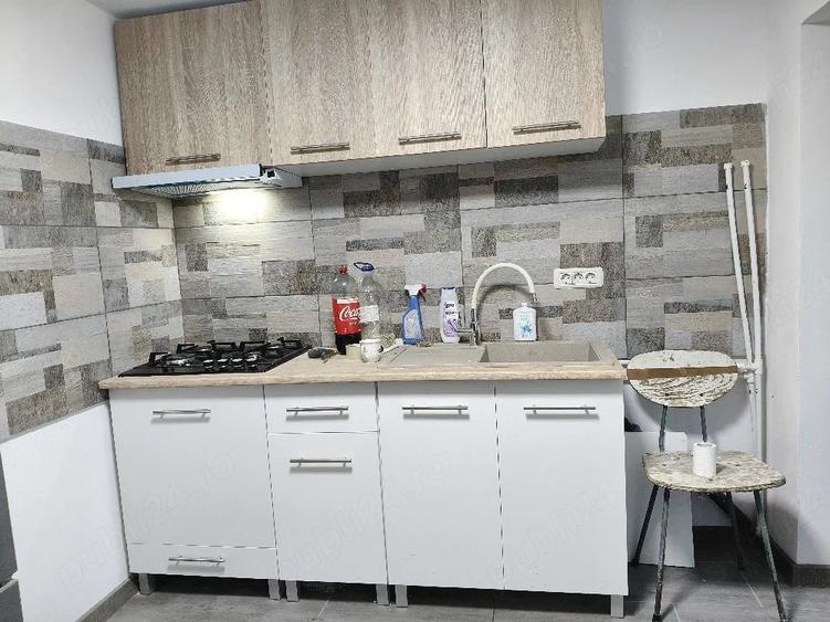Casă cu 2 camere cu Teren 900 Mp în Central