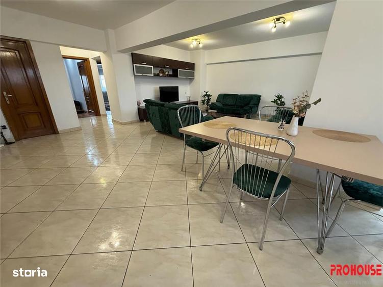 Apartament cu 3 camere, mobilat în Bistrița Lac